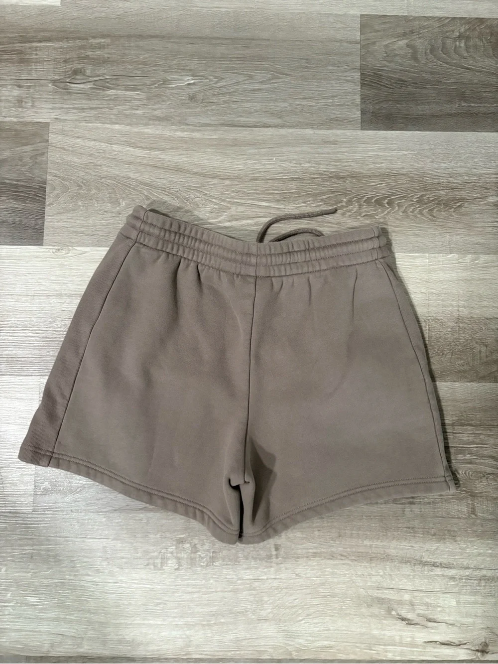 Aritzia Sweatfleece Cozy Drawstring Lounge Shorts - Taupe - Picture 6 of 6